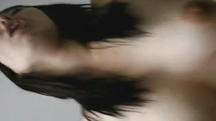 Thư ký tóc đỏ đeo kính bú cu trong bộ đồ xxx video nhật công sở và bị chịch.