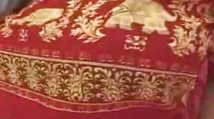 Học sinh bị lột quần áo và nhật xxx bị trừng phạt trong giờ học.