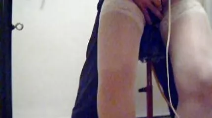 Những chú gà con đã có một cuộc hoan sex xxx nhat ban lạc tuyệt vời tại bữa tiệc.