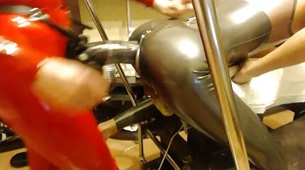 quan hệ tình dục POV và xxx nhật bản creampie trong lông châu Á.
