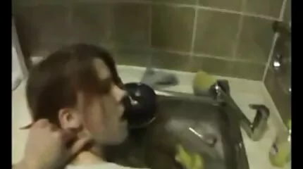 Trang nghiêm brunette với bộ ngực xxx video nhật lớn được fucked trong tất cả các lỗ.