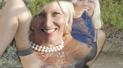 Em y tá gầy quyết video xx nhat ban định vạch lỗ và giật phọt cái âm vật ra.
